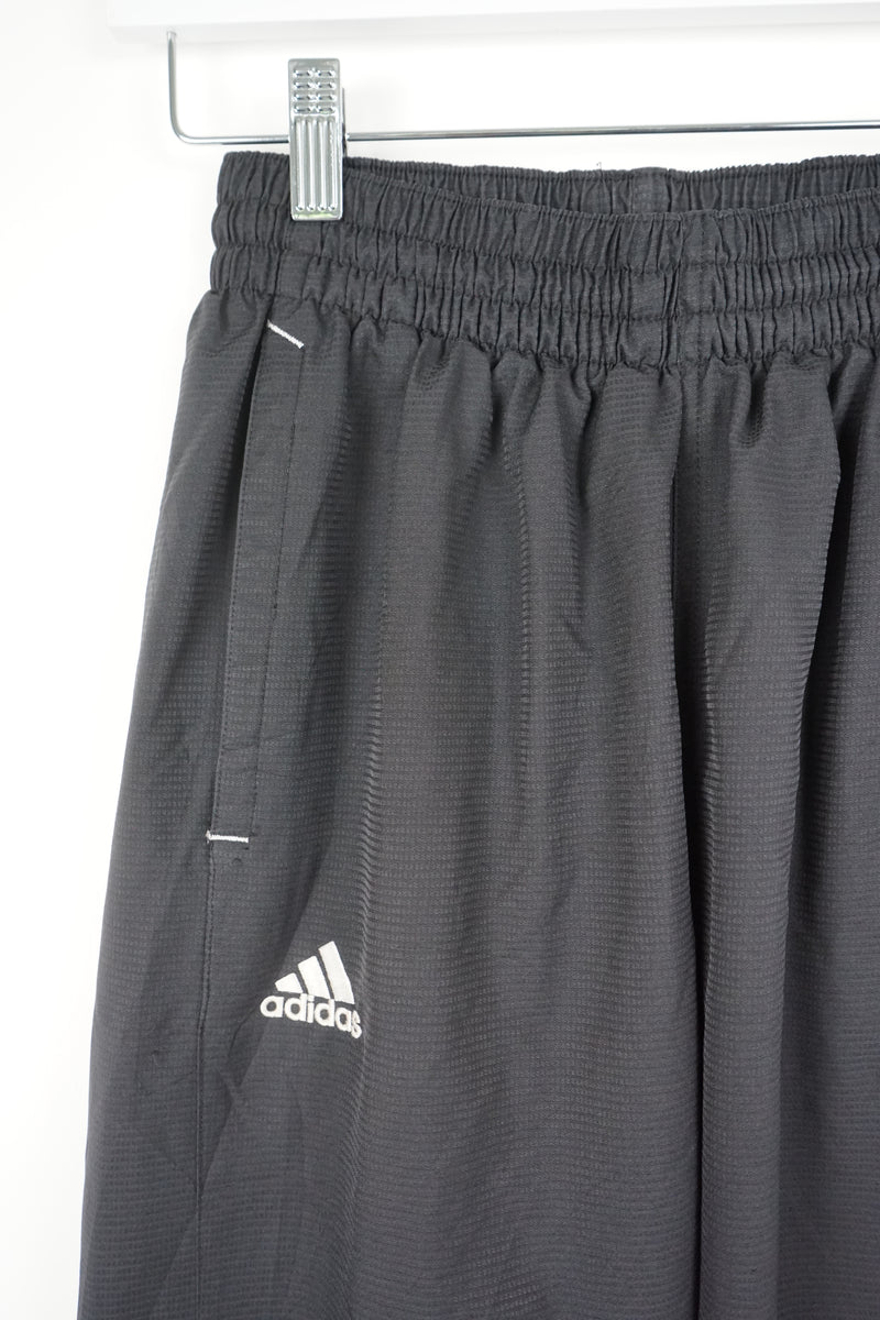 VINTAGE ADIDAS TRACK PANTS (S)