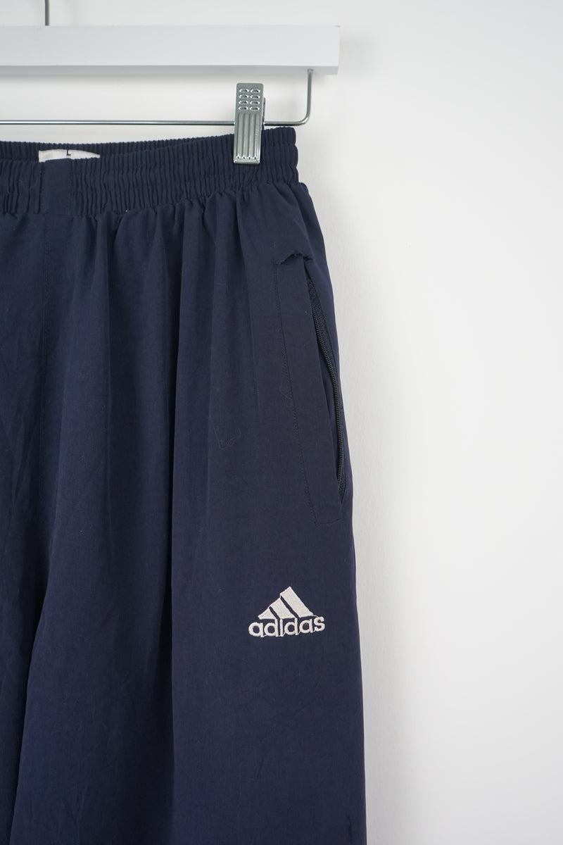 VINTAGE ADIDAS TRACK PANTS (M)