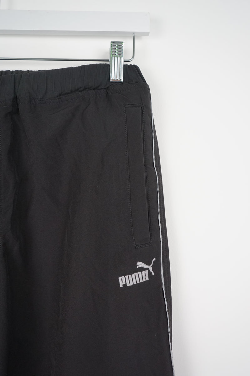 VINTAGE PUMA TRACK PANTS (M)