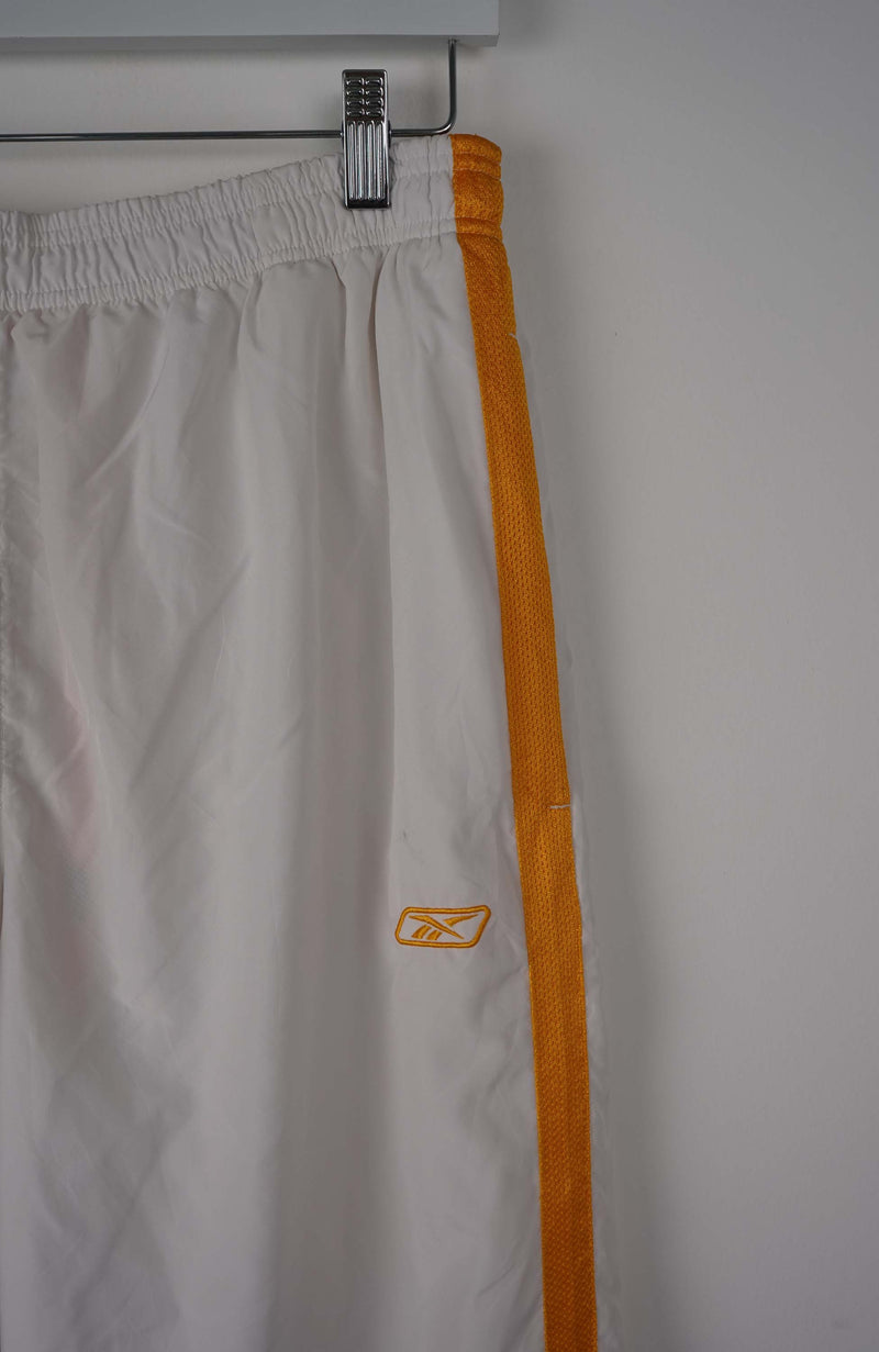 VINTAGE REEBOK 3/4 TRACK PANTS (L)