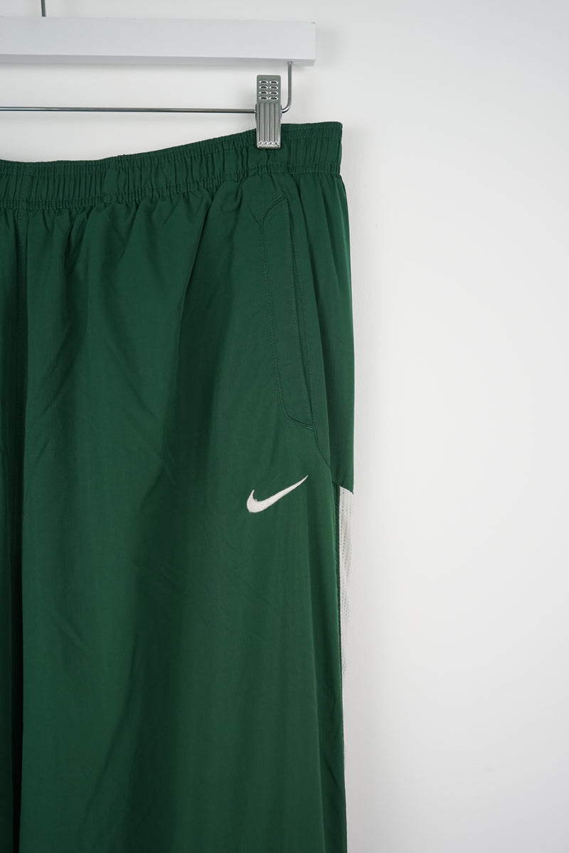 VINTAGE NIKE TRACK PANTS (XXL)