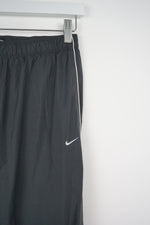 VINTAGE NIKE TRACK PANTS (S)