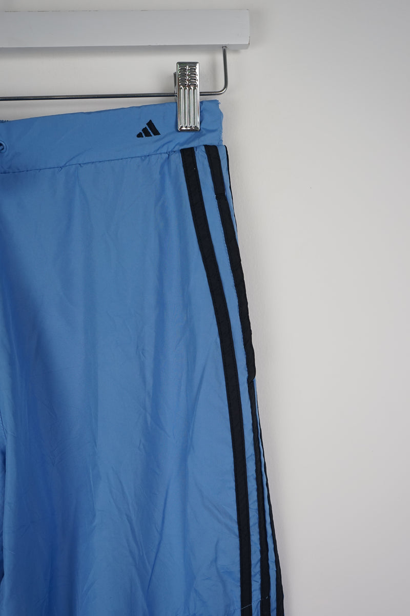 VINTAGE ADIDAS TRACK PANTS (S)