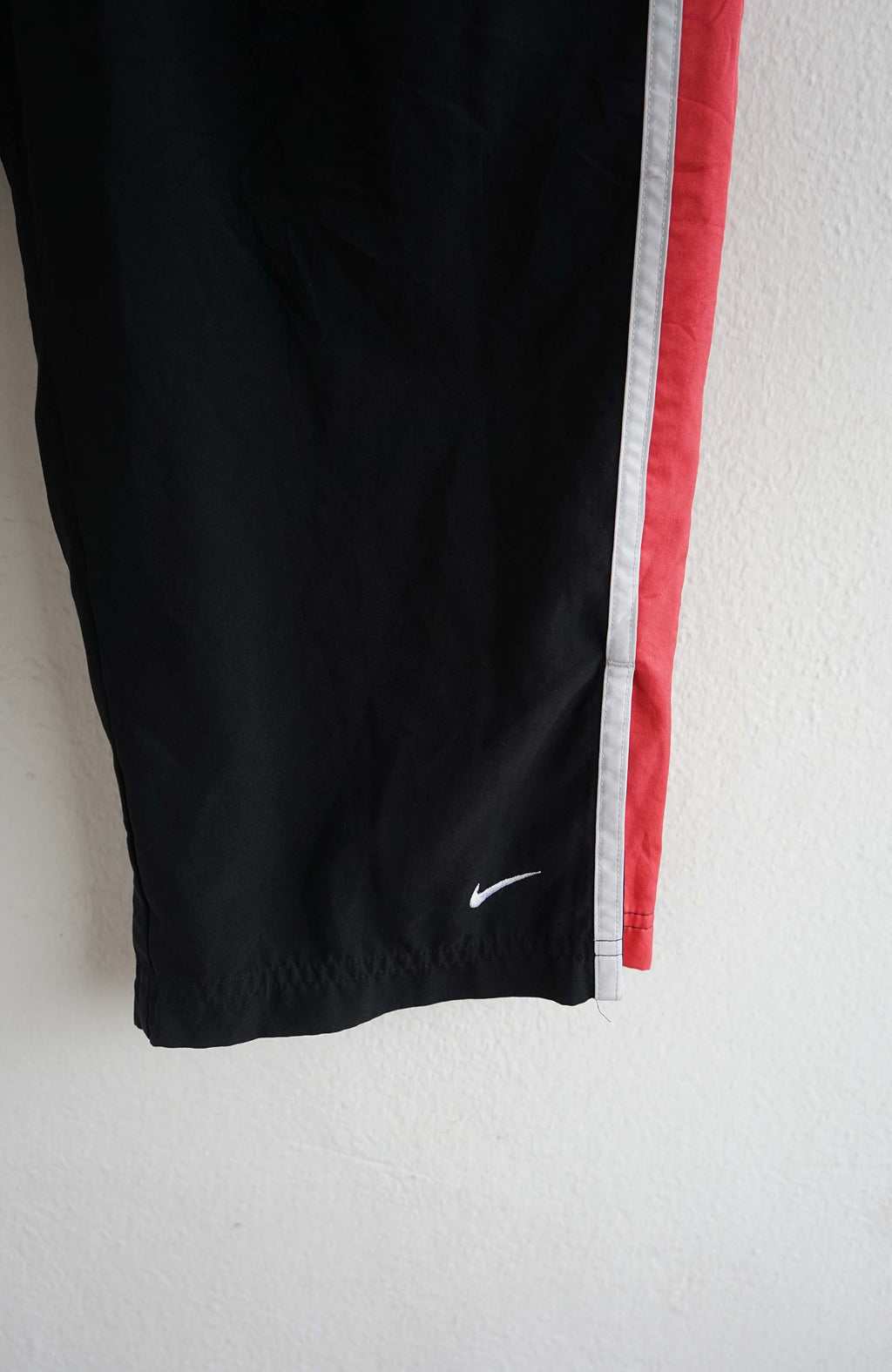 VINTAGE NIKE 3/4 TRACK PANTS (M