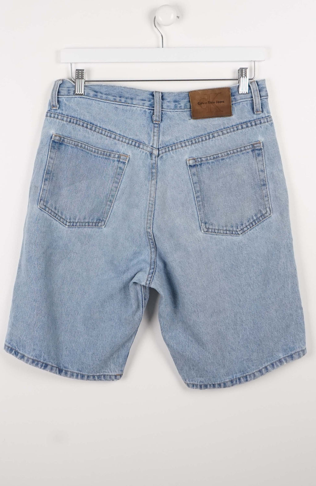 VINTAGE CALVIN KLEIN JORTS W32