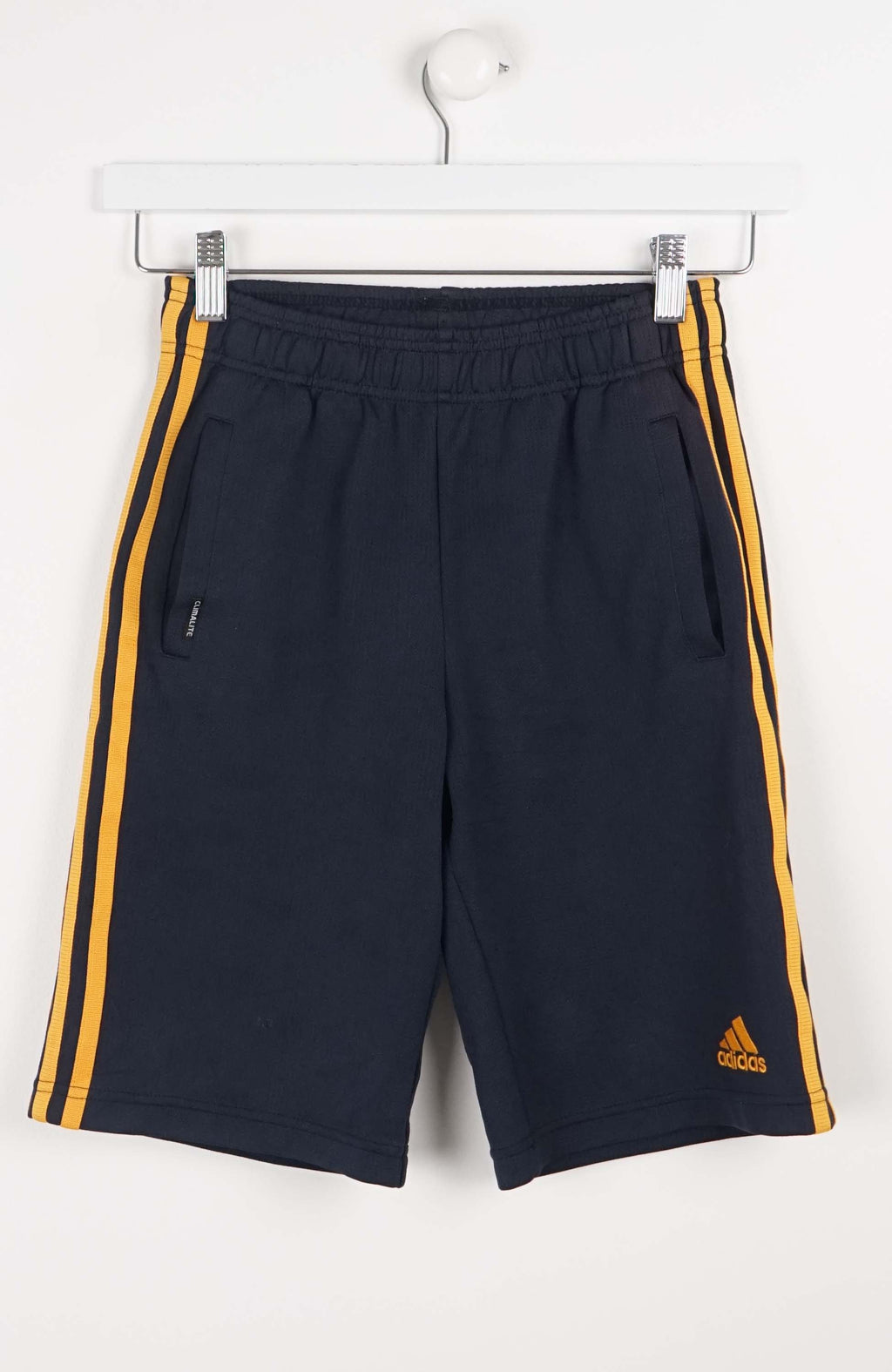 VINTAGE ADIDAS SHORTS W26