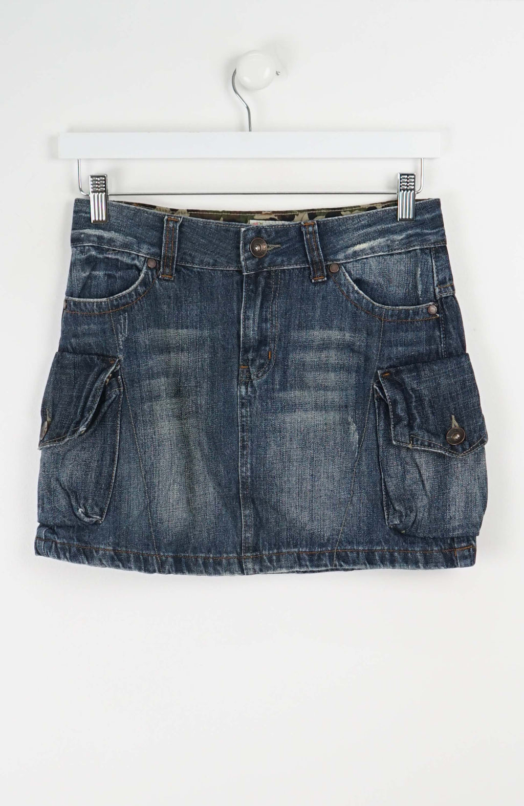 VINTAGE Y2K DENIM SKIRT (SIZE 16)