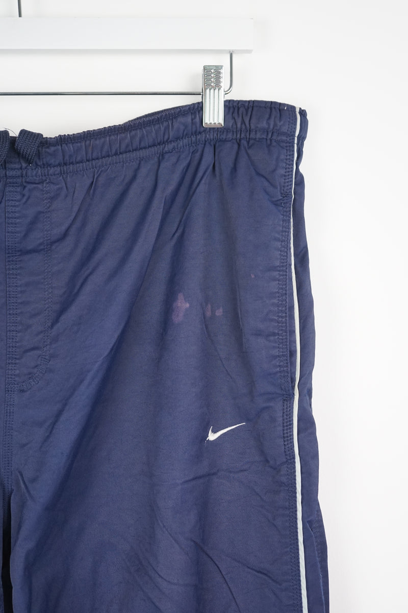 VINTAGE NIKE TRACK PANTS (XXL)