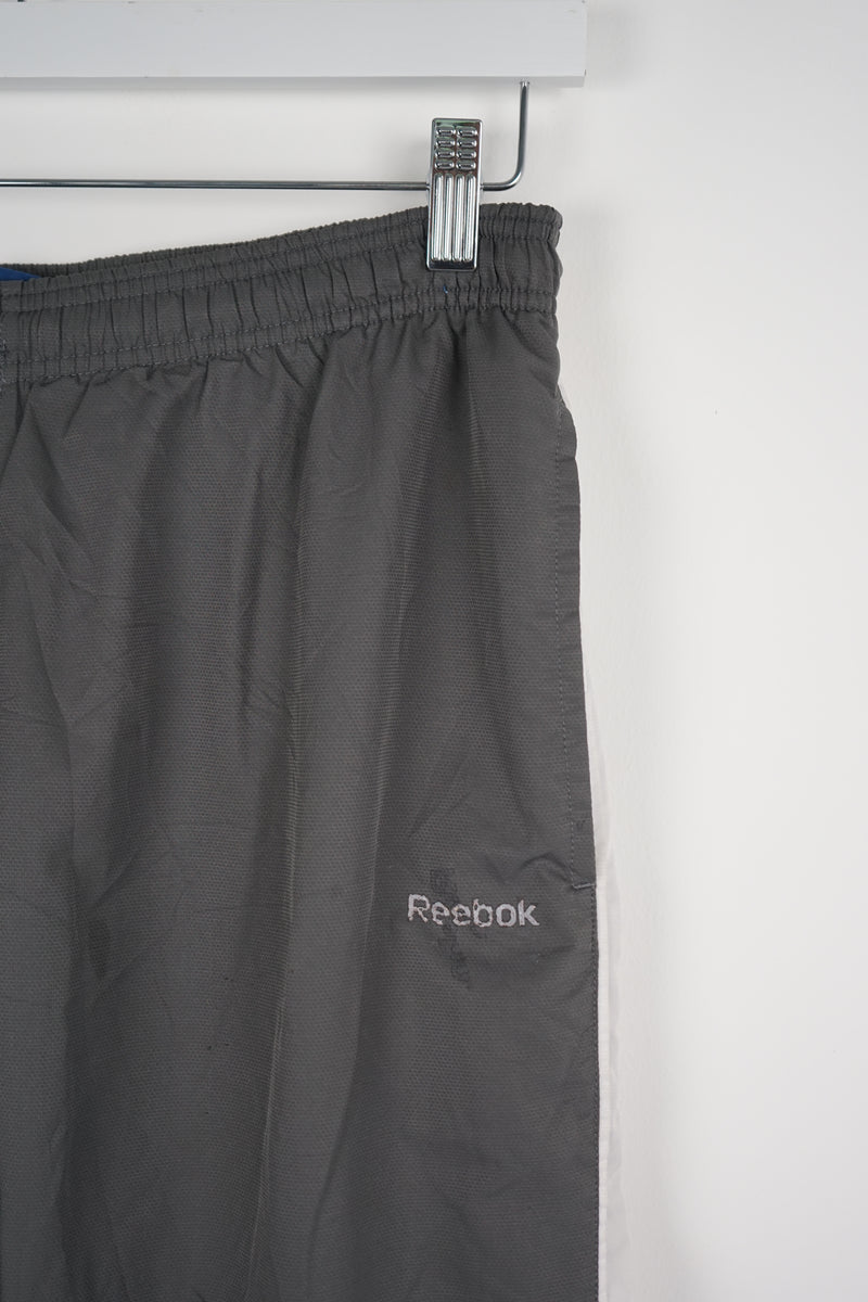 VINTAGE REEBOK TRACK PANTS (M)