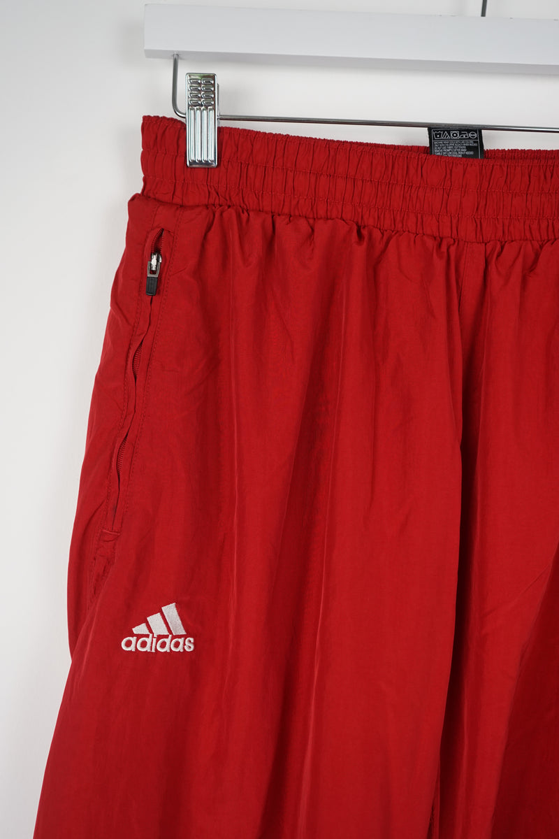 VINTAGE ADIDAS TRACK PANTS (L)