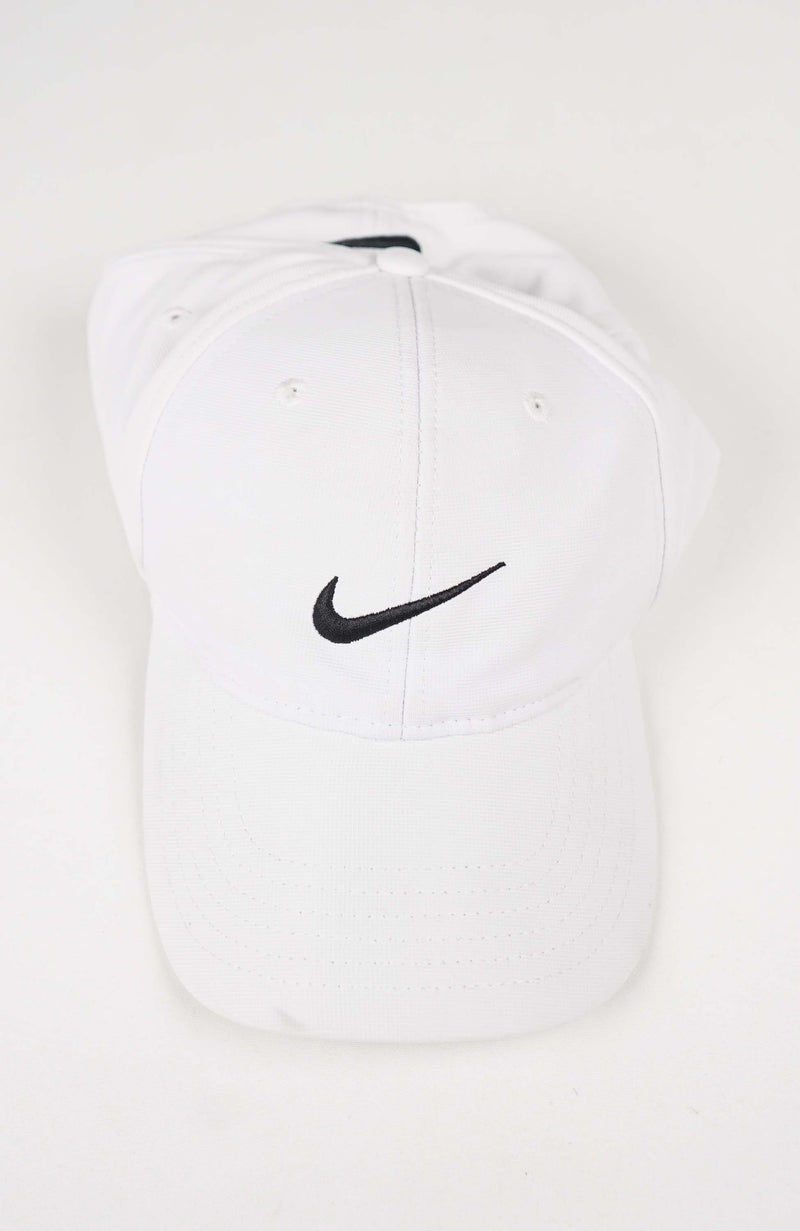 VINTAGE NIKE HAT