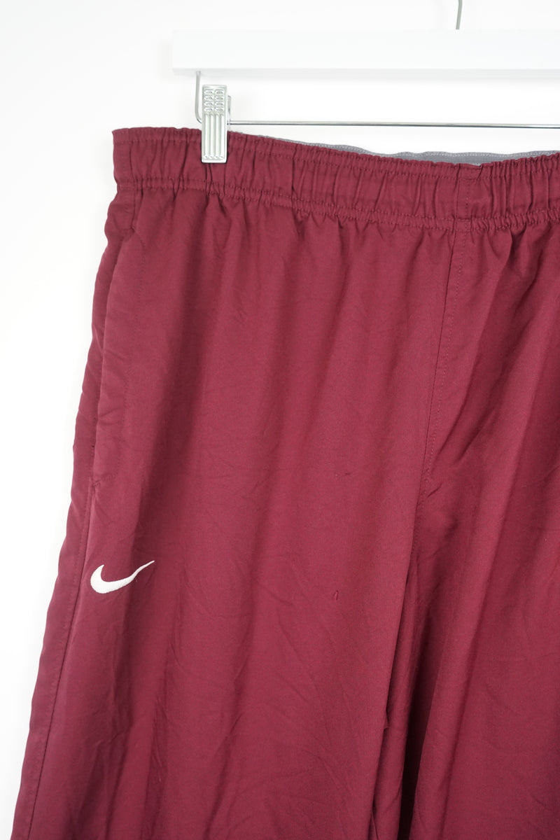 VINTAGE NIKE TRACK PANTS (XL)